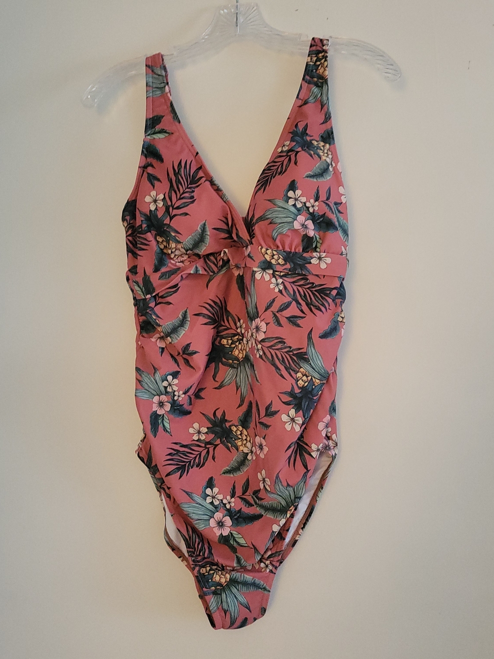 New Never Worn Women's Maternity Medium One-Piece Swimsuit in Tropic Floral Pink
